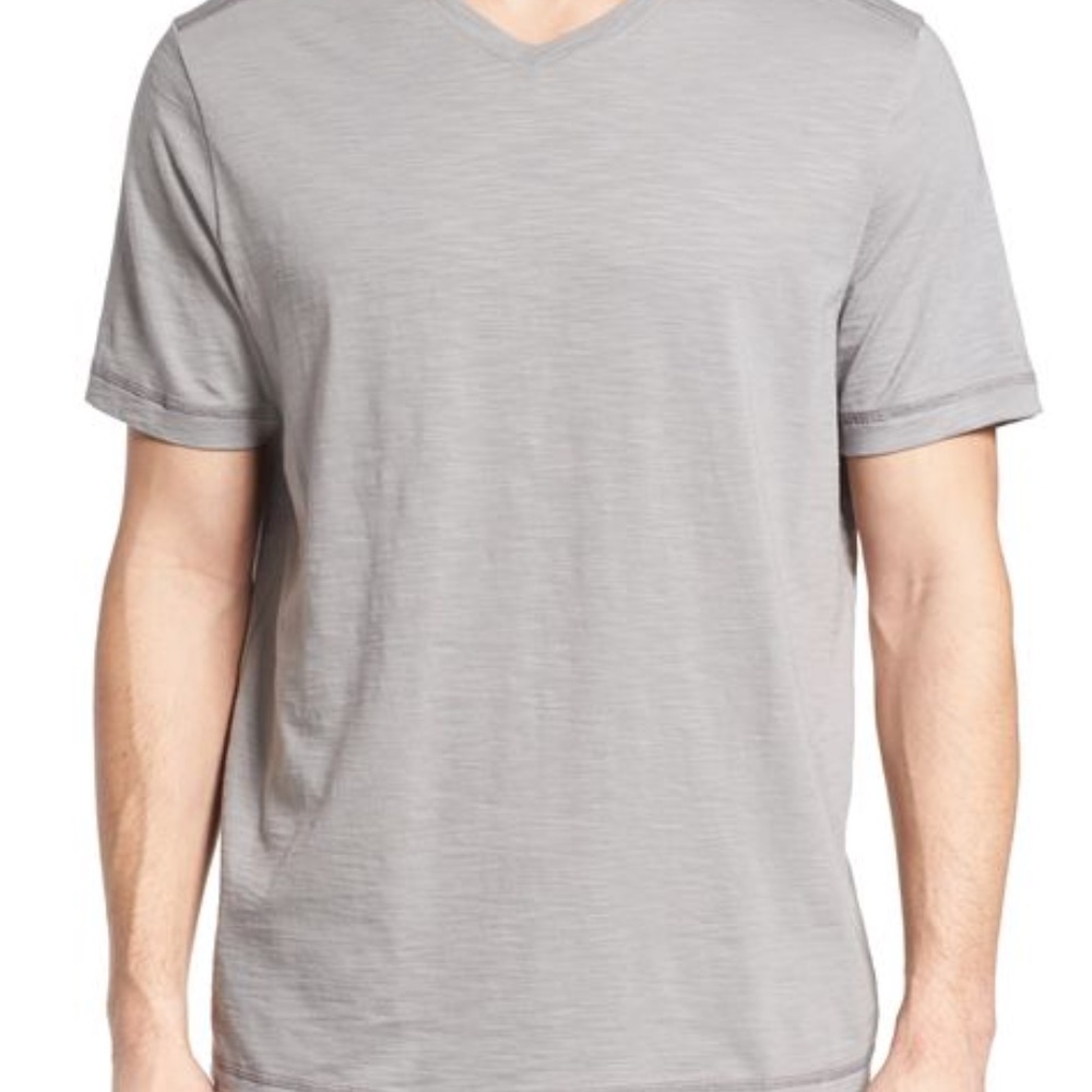 Tommy Bahama: Portside Palms V-neck Tee, Grey Sz:L - Picture 2 of 7
